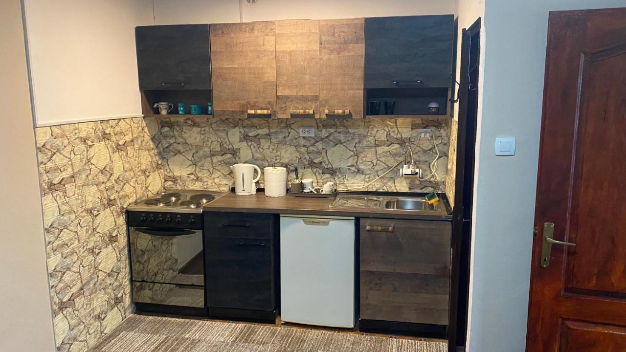 Donja Vrezina Arni Apartments מראה חיצוני תמונה
